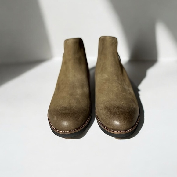 🌻NEW SoftWalk Wesley Utilitarian Leather Ankle Boot Bootie Women's Size 10 - Picture 4 of 11